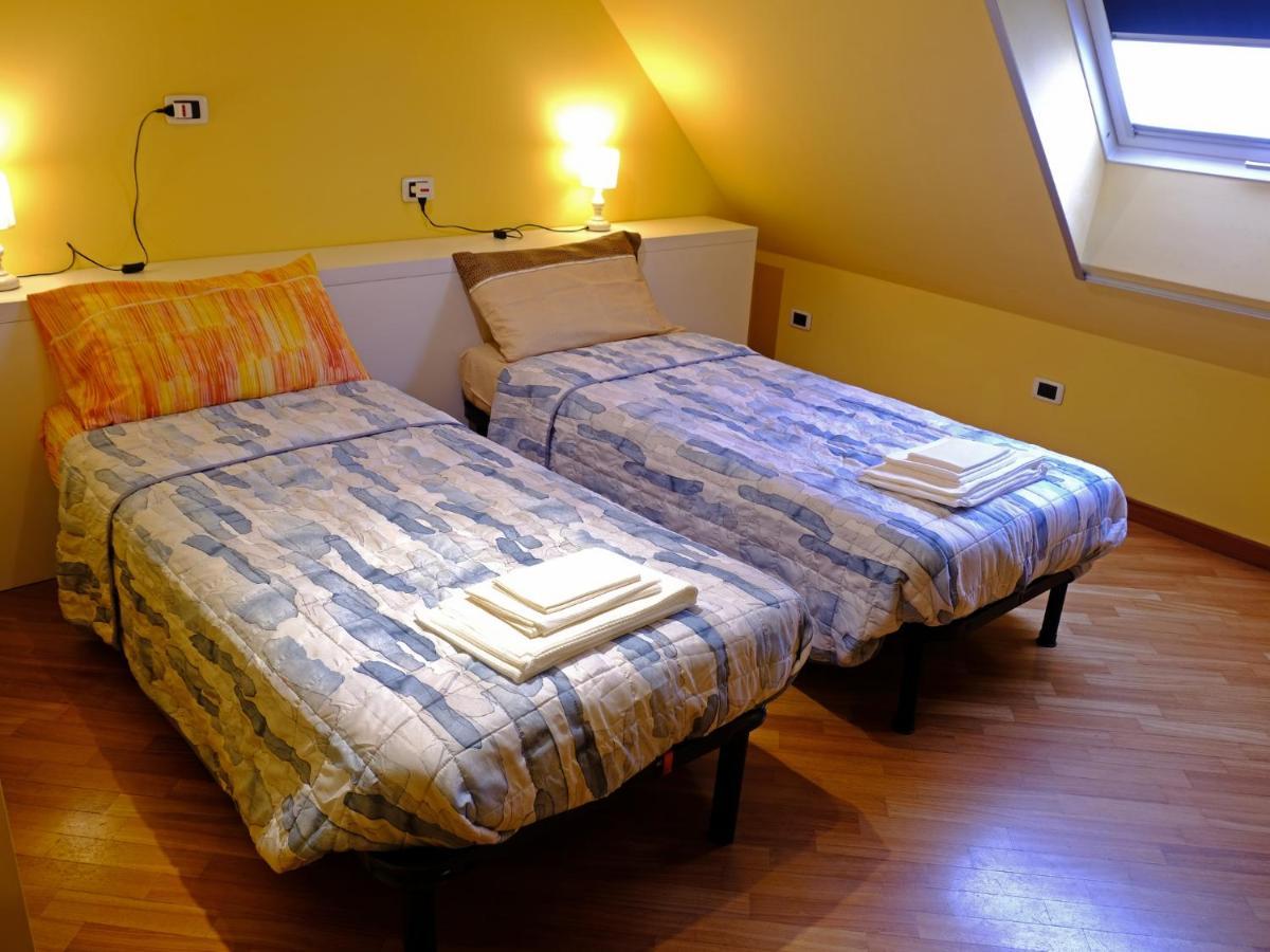 Отель Oasi 83 Сан-Бенедетто-дель-Тронто Экстерьер фото